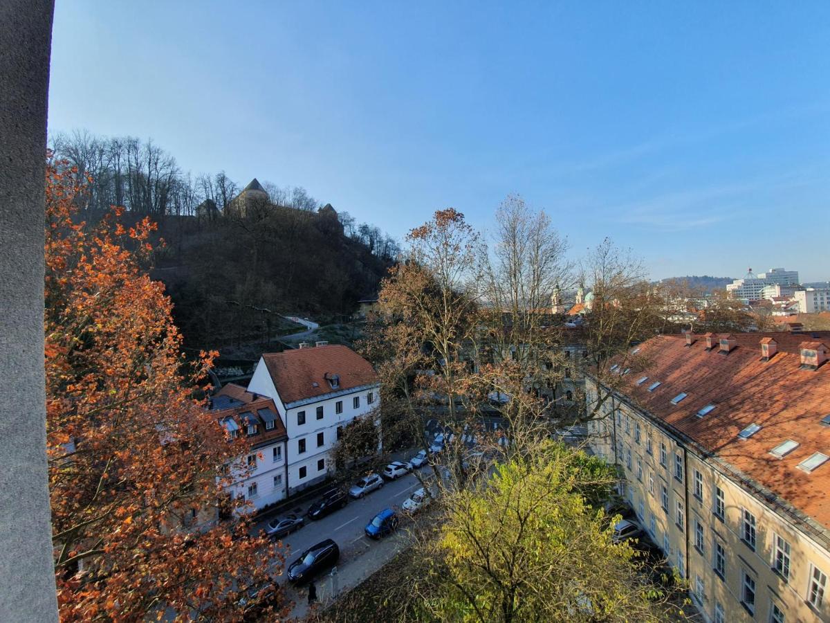 Bossa Nova Castle&Outstanding Home With Garage Ljubljana Bagian luar foto